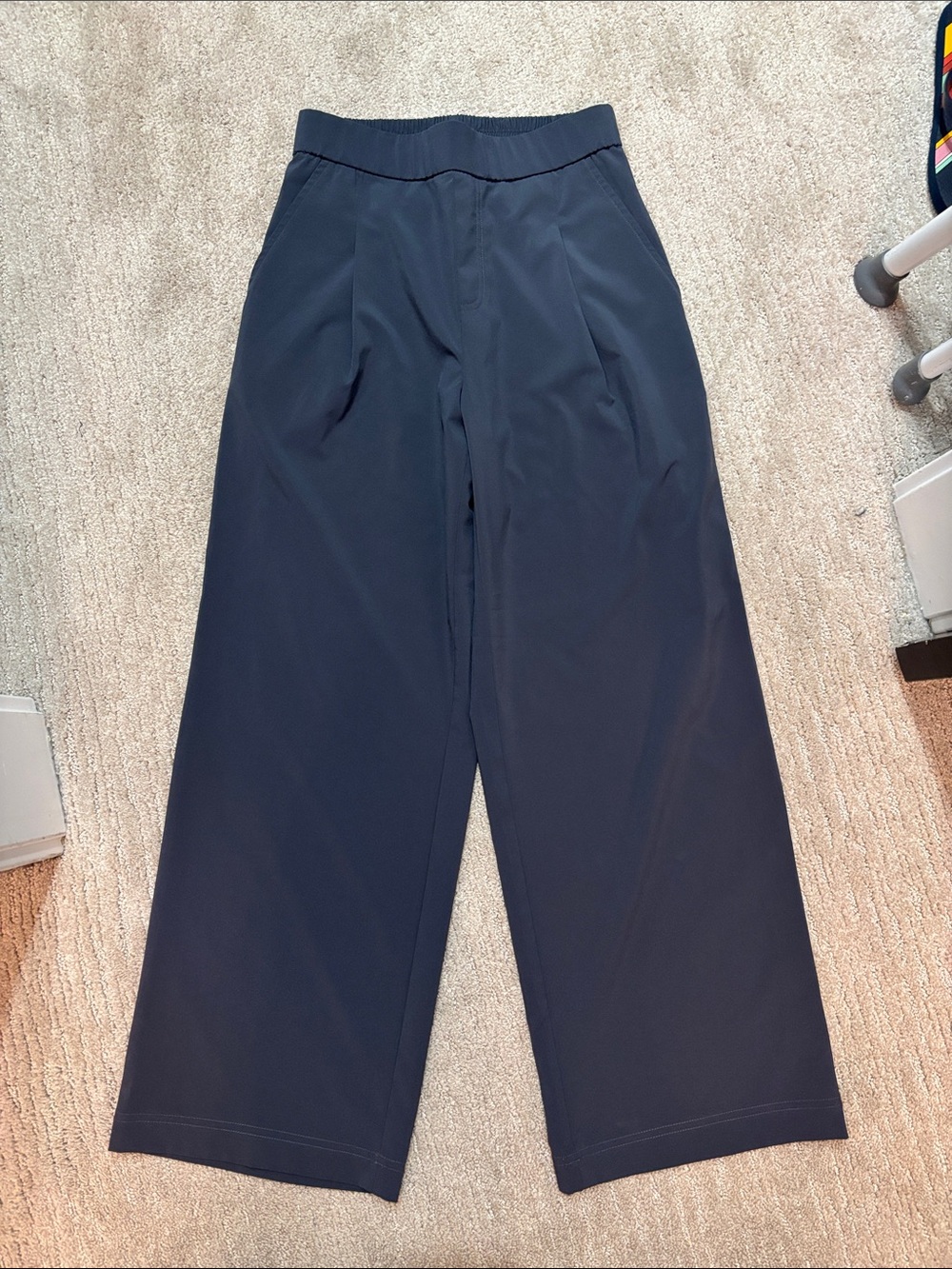 Lou & Grey pants
